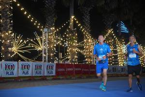 BIB: 2184
                            <button type="button" onclick="openModal(21555700)" class="btn btn-primary btn-sm float-right btn-popup" data-toggle="modal" data-target=".modal-high-quality">
                        <i class="fas fa-shopping-cart"></i> Add to Cart
                    </button>
                                            <button type="button" onclick="isThisMe(21555700, true)" class="btn btn-success btn-sm float-right btn-popup btn-isme hidden" data-toggle="tooltip" data-placement="bottom" title="นี่คือรูปของคุณใช่ไหม คลิกที่นี่เพื่อเอาเข้าอัลบั้ม">
                        <i class="fas fa-plus"></i> Add to album
                    </button>
                    <button type="button" onclick="isThisMe(21555700, false)" class="btn btn-warning btn-sm float-right btn-popup btn-isnotme hidden">
                        <i class="fas fa-ban"></i> Remove from album
                    </button>